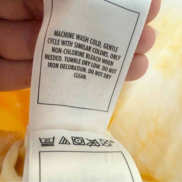 Disney Parks WDW Men's XXL Yellow Tie-Dye Slim Fit Polo Shirt Casual Stretch - Picture 12 of 12